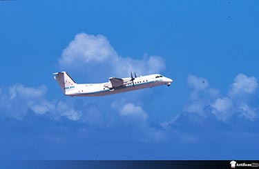 ALM Bombardier Dash 8 — taking off from Curacao International Airport - HATO