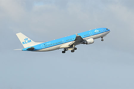 KLM A330 Departing from Curacao